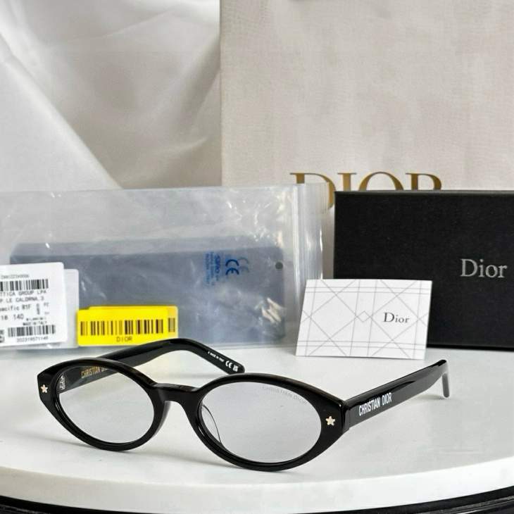 Picture of Dior Sunglasses _SKUfw77709936fw